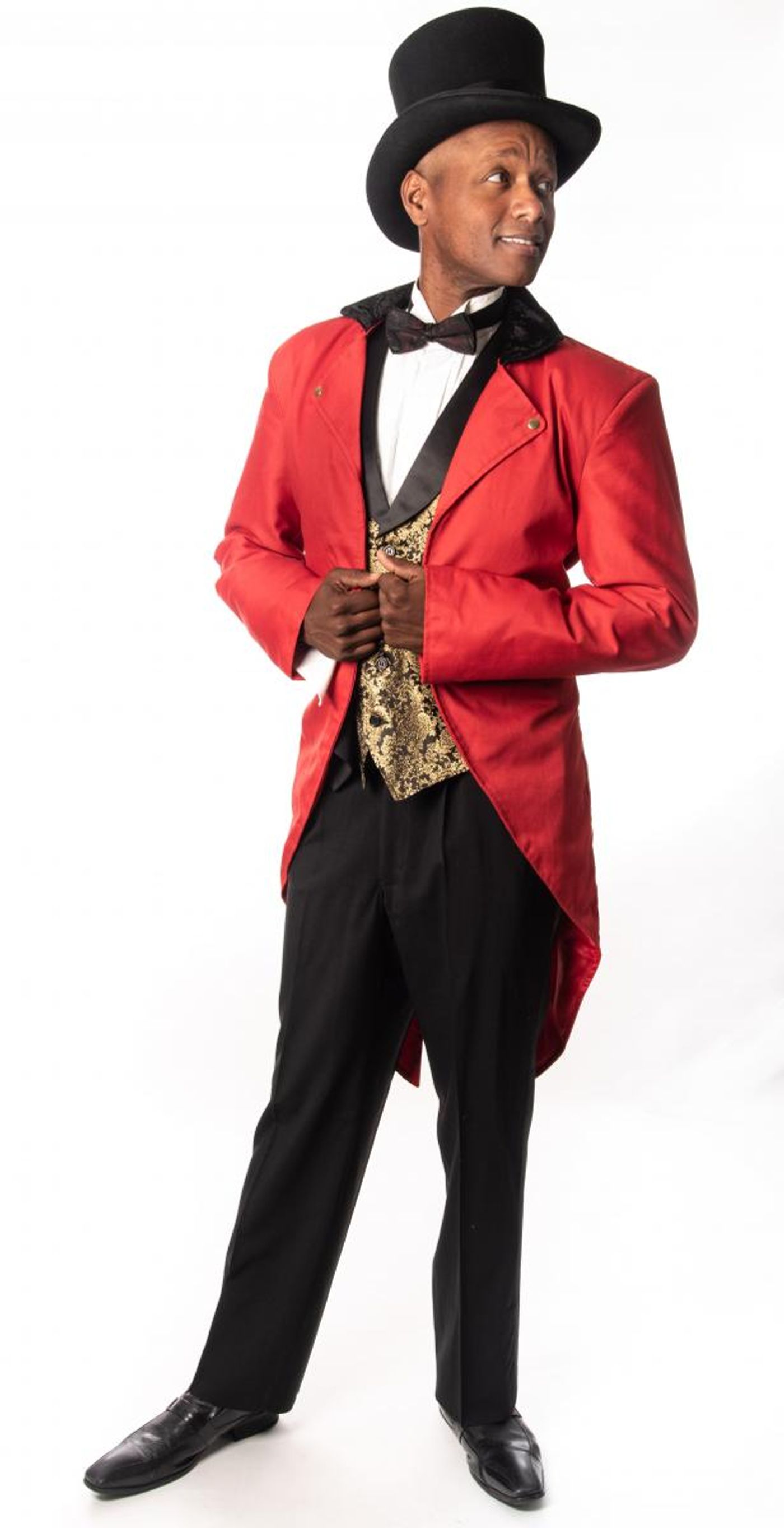 Interview: Javier Colon to Play Title Role in BARNUM  Image