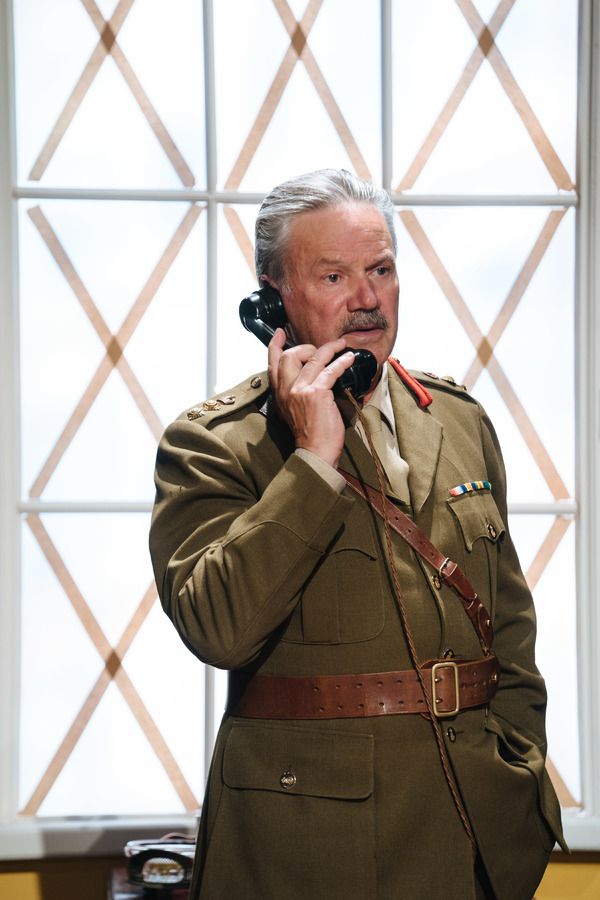 Michael Lumsden Photo