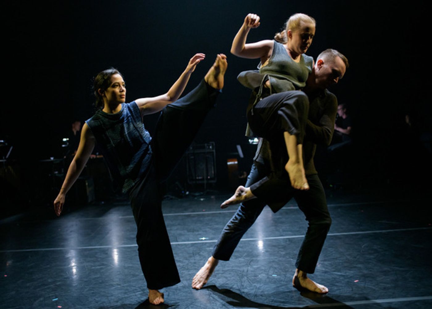 Review: DOUG VARONE AND DANCERS IN THE SHELTER OF THE FOLD / EPILOGUE is Transcendent and Transfixing  Image