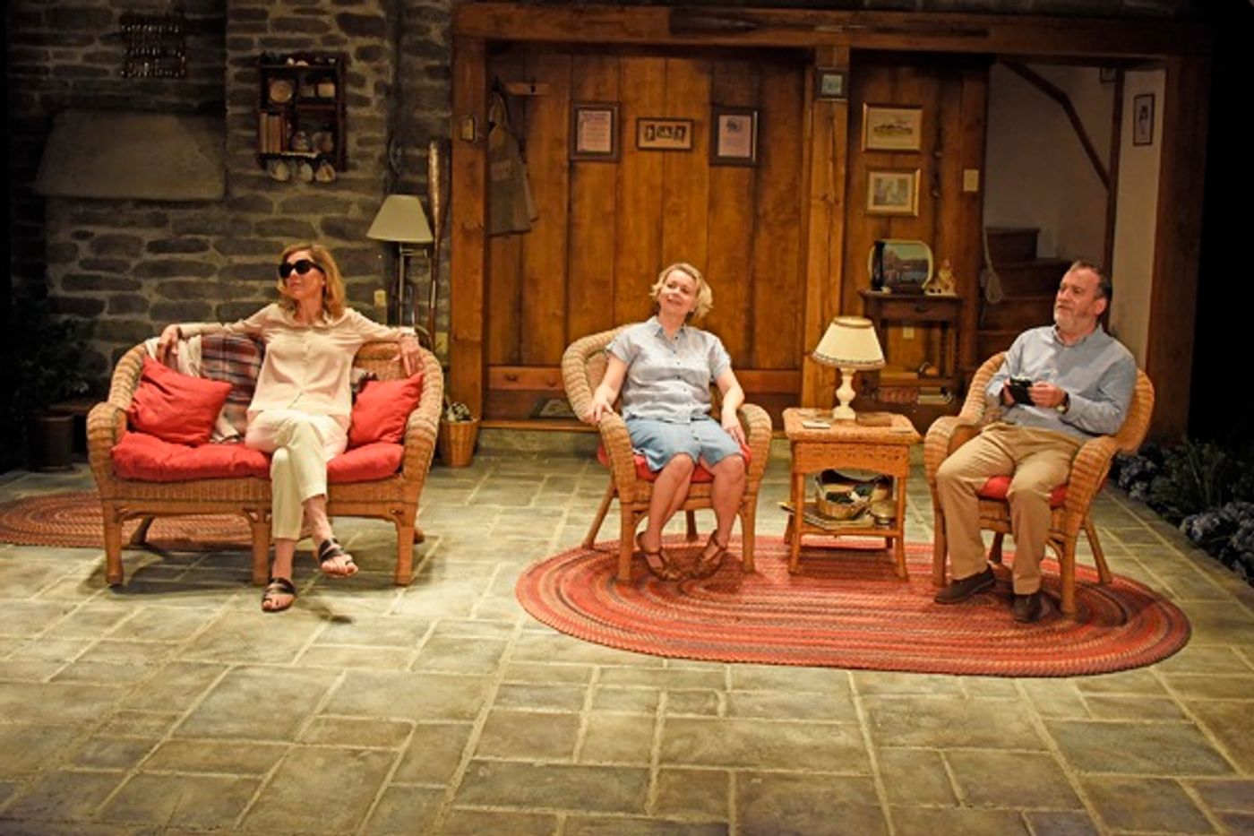 Photo Flash: First Look at VANYA AND SONIA AND MASHA AND SPIKE at the Ustinov Studio  Image