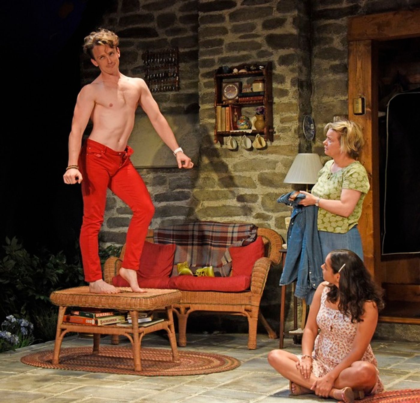 Photo Flash: First Look at VANYA AND SONIA AND MASHA AND SPIKE at the Ustinov Studio  Image