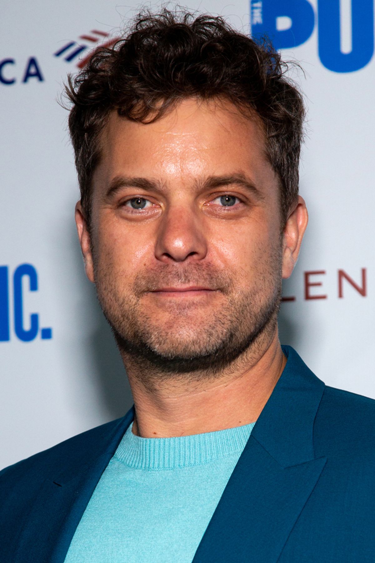 Joshua Jackson at 