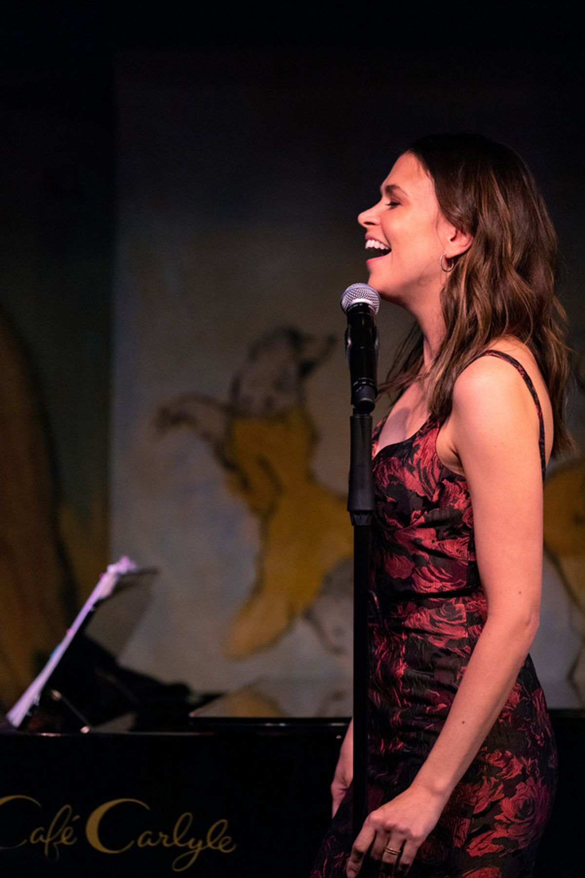 Sutton Foster at 