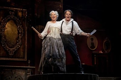 Anthony Warlow and Gina Riley Photo