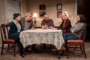 Gail Shapiro, Keith Kupferer, Daniel Cantor, Heather Townsend, Elizabeth Ledo @ BroadwayWorld Gail Shapiro, Keith Kupferer, Daniel Cantor, Heather Townsend, Elizabeth Ledo Photo