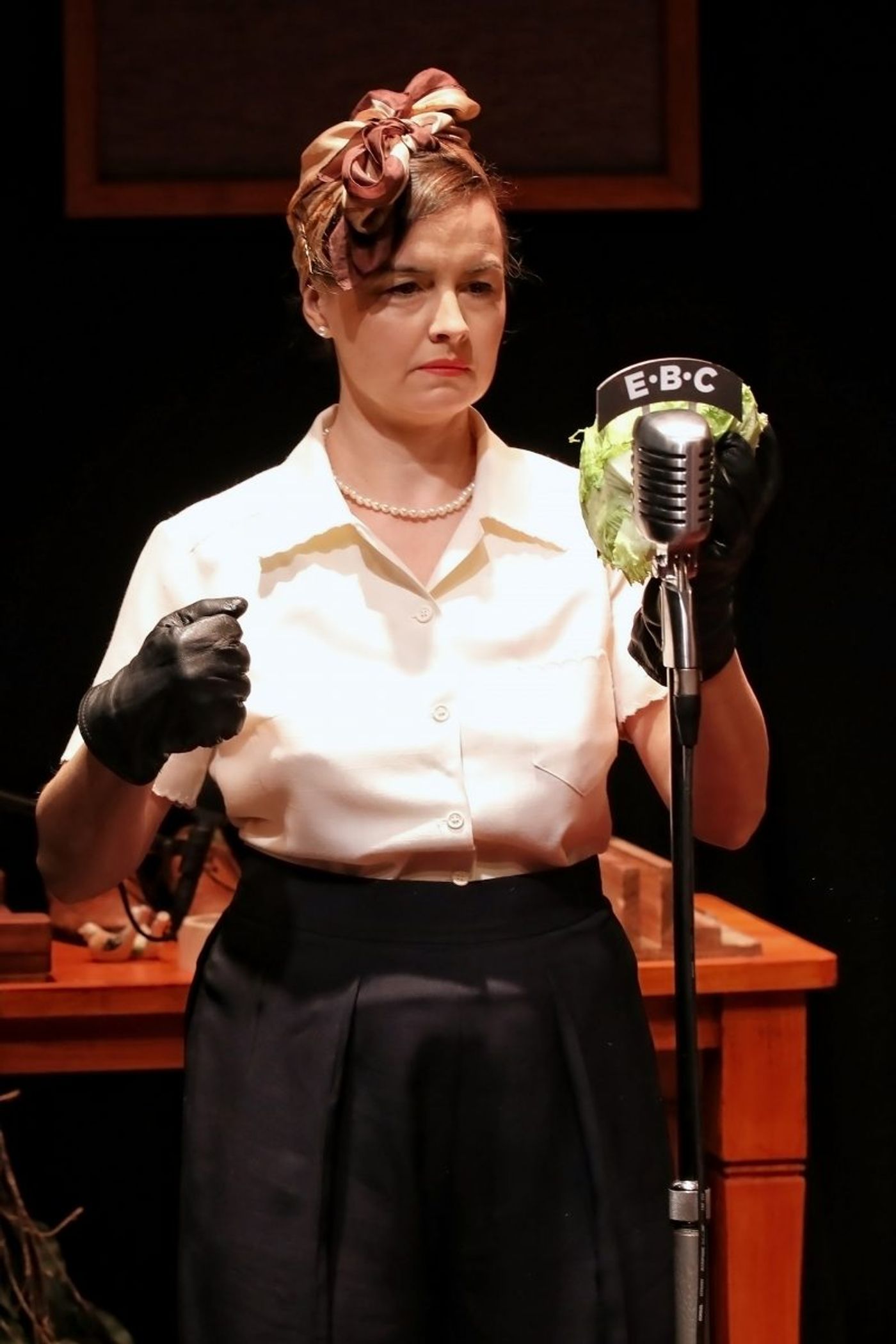 Review: The Days of Radio Plays Are Recreated in MURDER ON THE WIRELESS  Image
