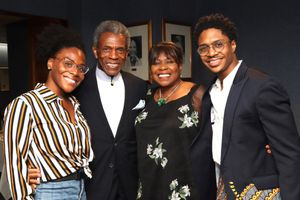 Martina Sykes, 2019 Richard Seff Award winner and 2019 Tony Award winner Andre De Shields, 2019 Clarence Derwent Award winner Ephraim Sykes and his mother. @ BroadwayWorld Martina Sykes, 2019 Richard Seff Award winner and 2019 Tony Award winner Andre De Shi Photo