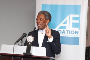 2019 Richard Seff Award winner and 2019 Tony Award winner Andre De Shields @ BroadwayWorld 2019 Richard Seff Award winner and 2019 Tony Award winner Andre De Shields Photo