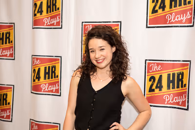 Sarah Steele Photo