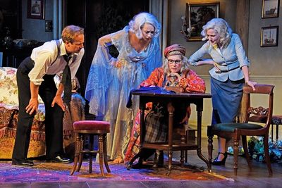 Geoffrey Streatfeild, Emma Naomi, Jennifer Saunders and Lisa Dillon Photo