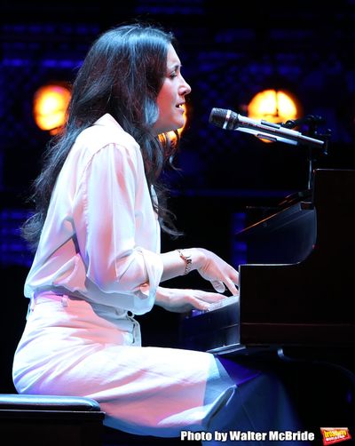 Vanessa Carlton  Photo