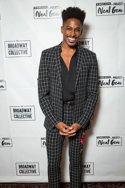 Robert Hartwell Photo
