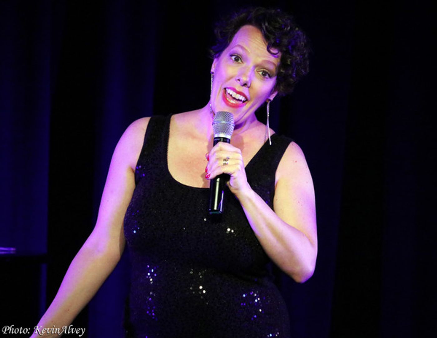 Photo Coverage: Amanda Bruton Brings STILL UNCASTABLE to Laurie Beechman Theater  Image