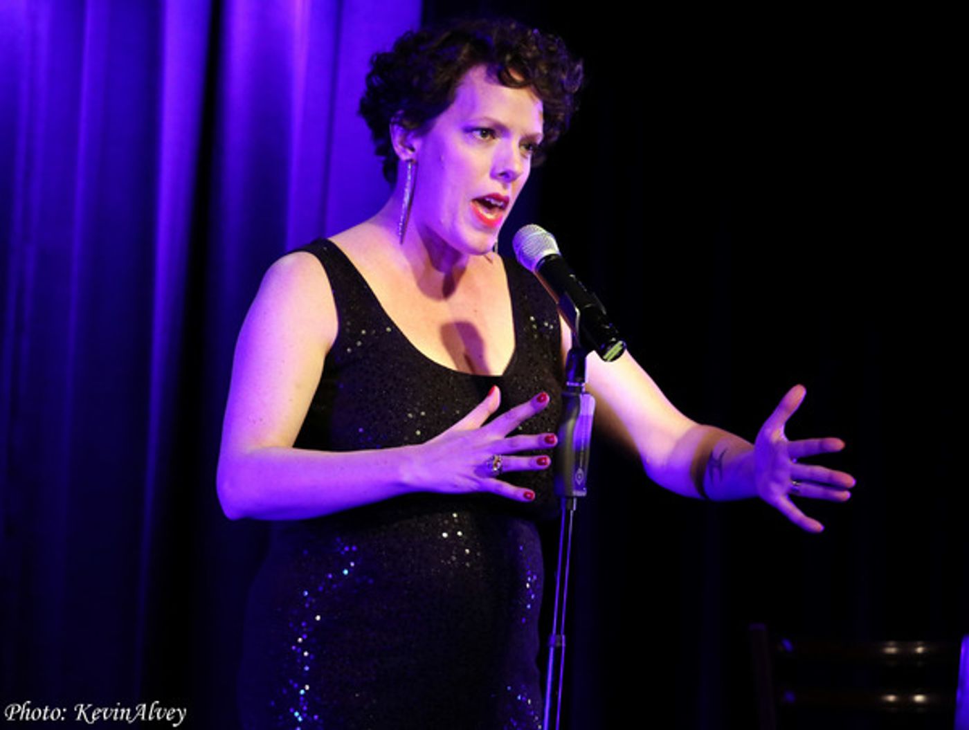 Photo Coverage: Amanda Bruton Brings STILL UNCASTABLE to Laurie Beechman Theater  Image