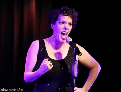 Amanda Bruton Photo