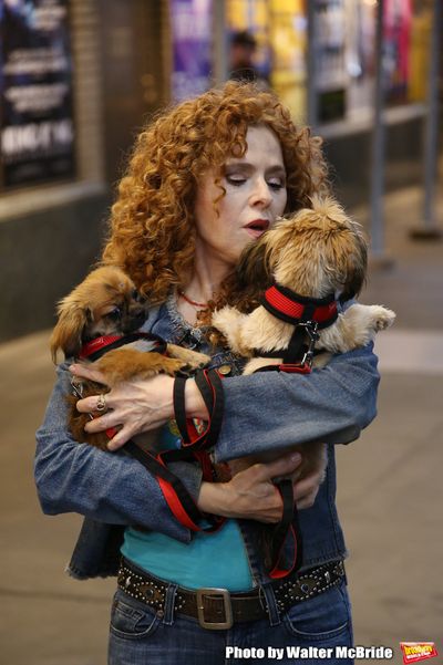 Bernadette Peters with dogs from The Humane Society of New York

 Photo