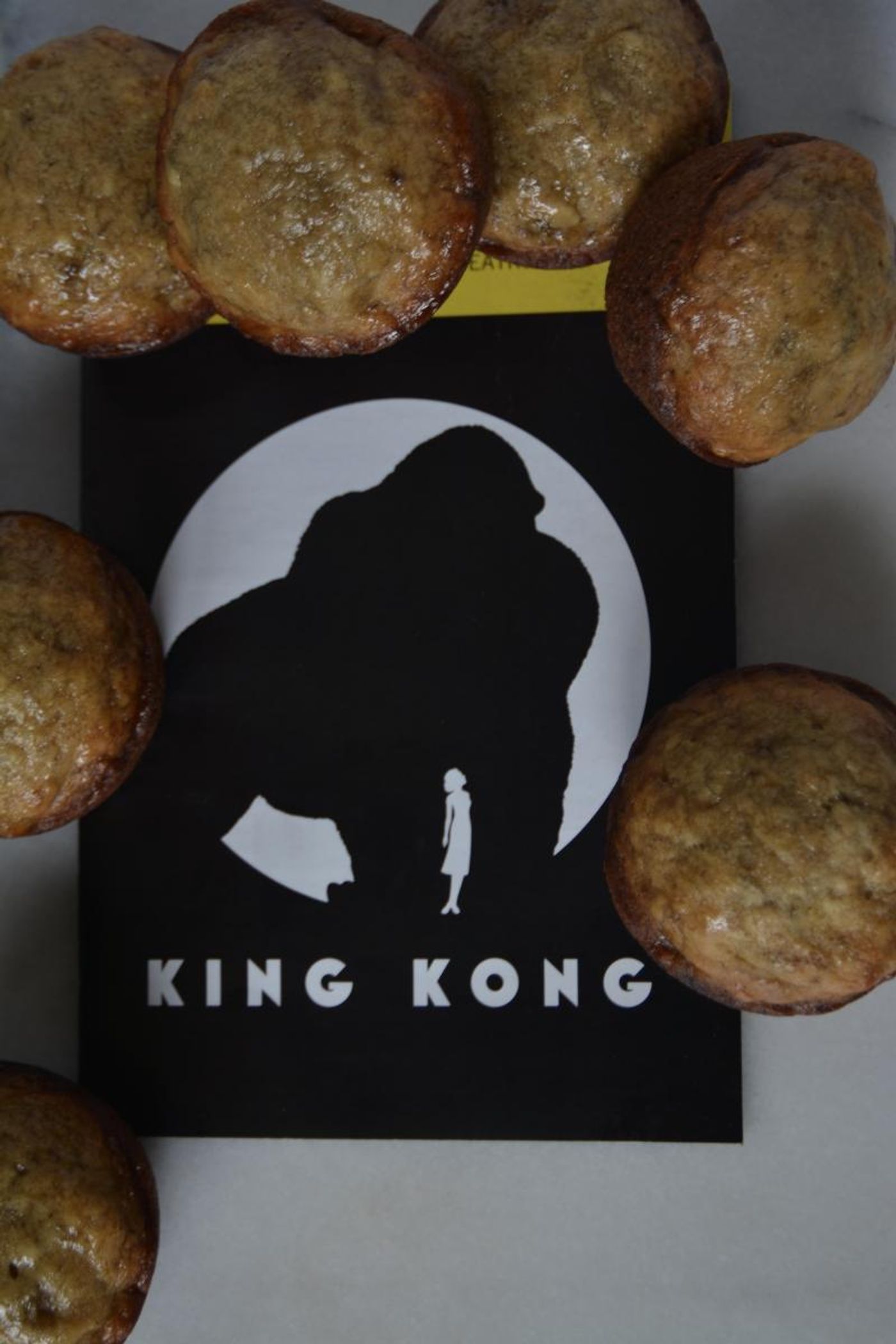 Backstage Bite with Katie Lynch: Eric William Morris Makes Some Beastly Banana Muffins Worthy of King Kong  Image