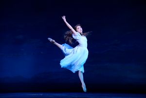 ALLISON WALSH
 Photo