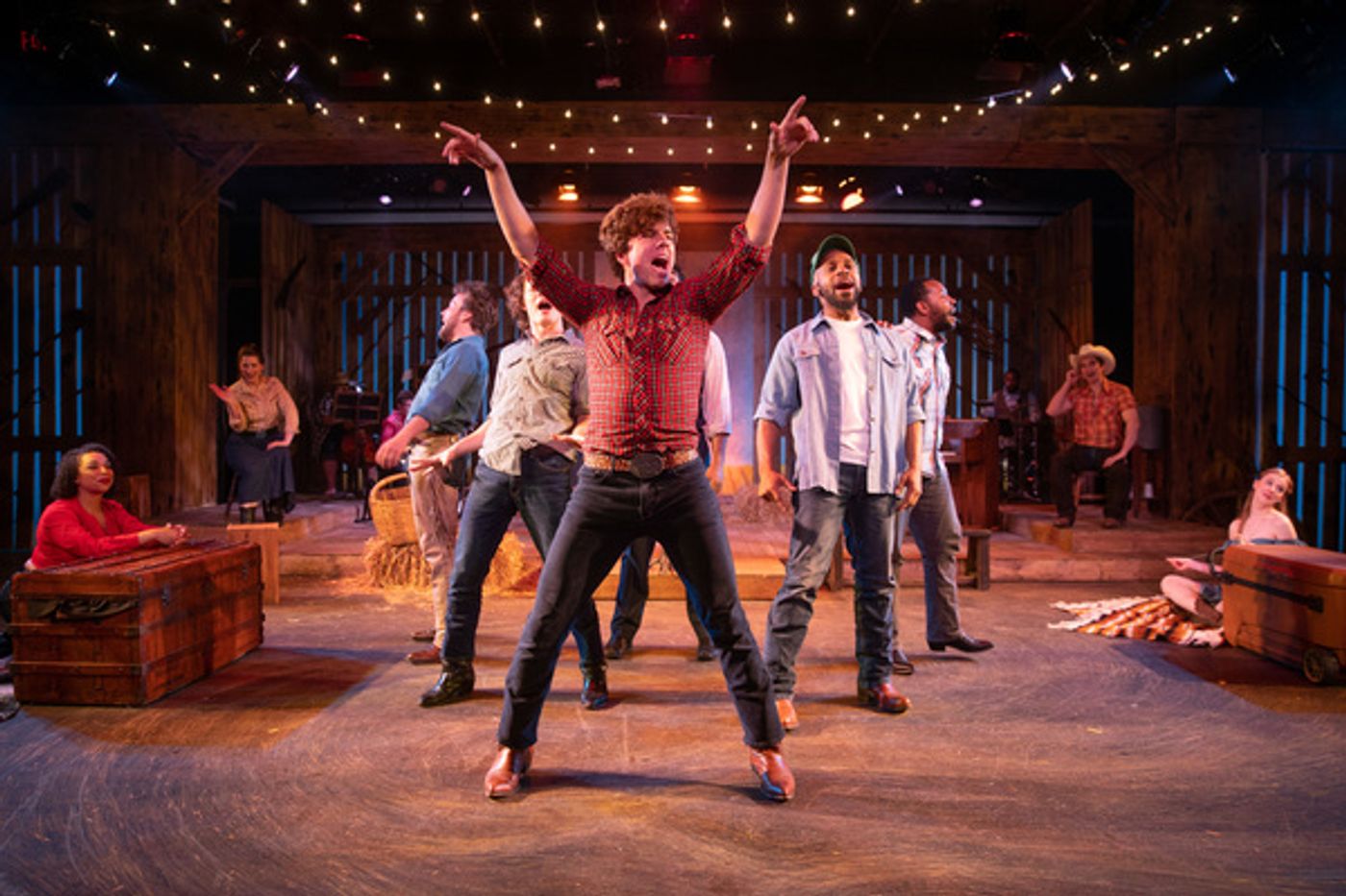 Photo Flash: First Look At OKLAHOMA! At MTH Theater at Crown Center  Image