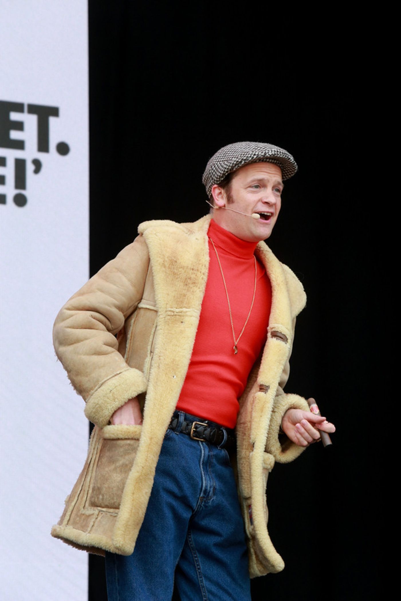 Photo Flash: COME FROM AWAY, TINA, JAMIE, and More Perform at West End Live  Image