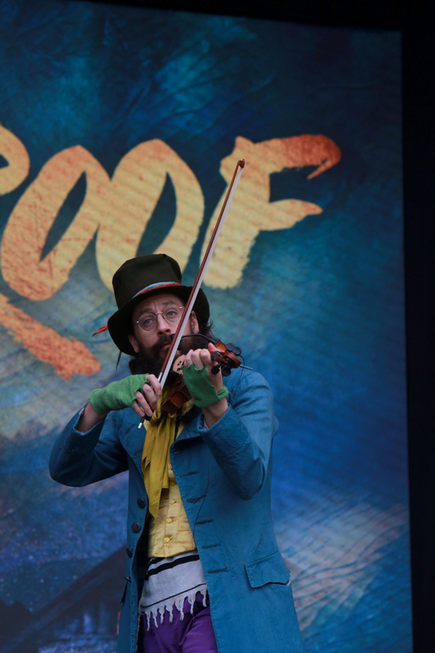 Photo Flash: COME FROM AWAY, TINA, JAMIE, and More Perform at West End Live  Image