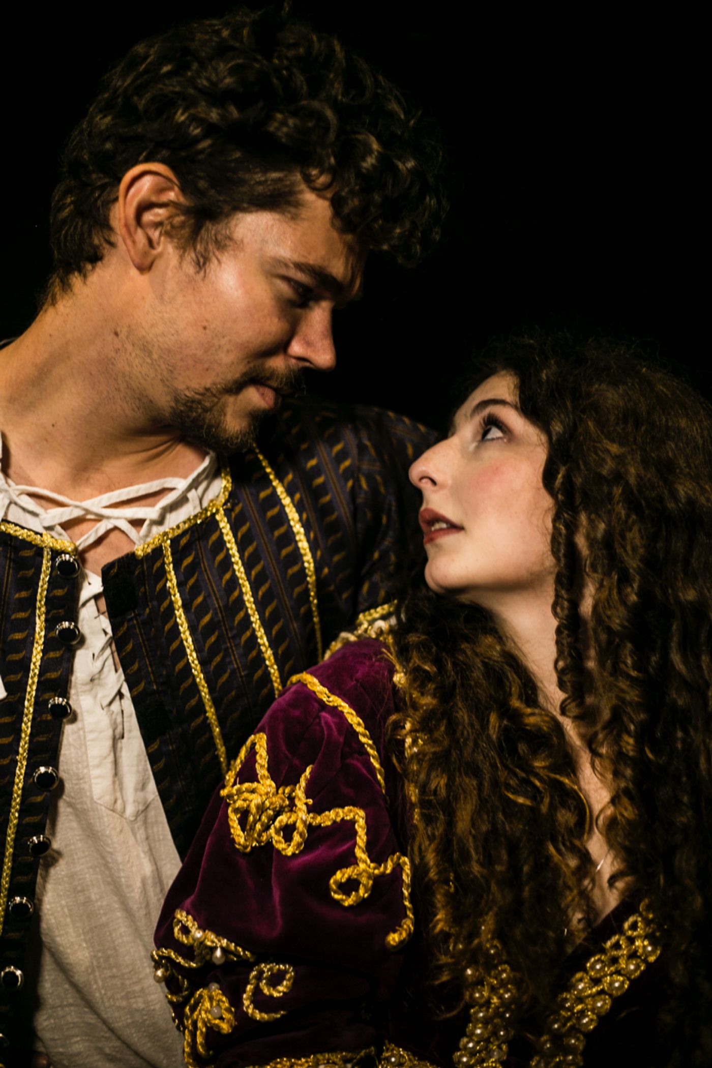 Shakespeare Troupe of South Florida Brings Family-Friendly ROMEO AND JULIET to Pompano Beach Cultural Center  Image