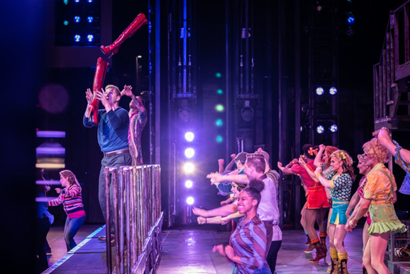 BWW Exclusive: Go Behind The Scenes of KINKY BOOTS at The Muny - Part One!  Image