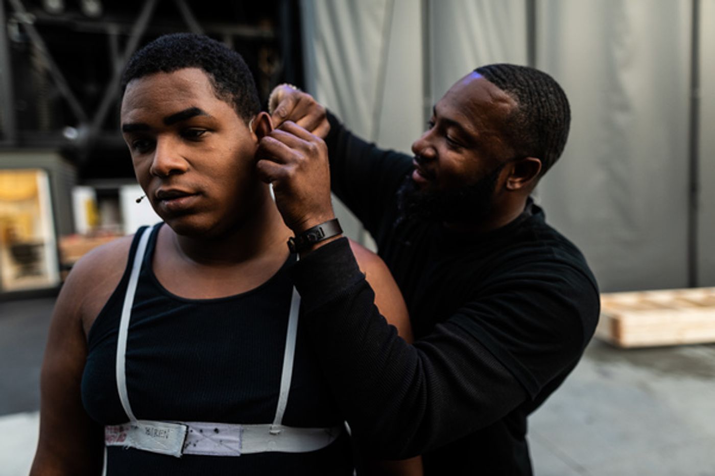 BWW Exclusive: Go Behind The Scenes of KINKY BOOTS at The Muny - Part One!  Image