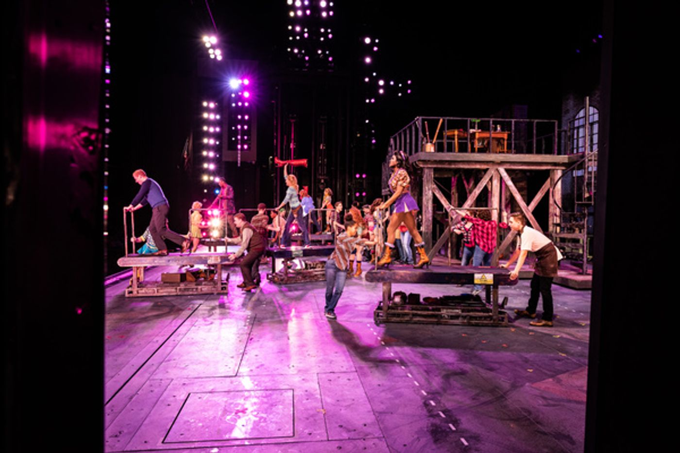 BWW Exclusive: Go Behind The Scenes of KINKY BOOTS at The Muny - Part One!  Image