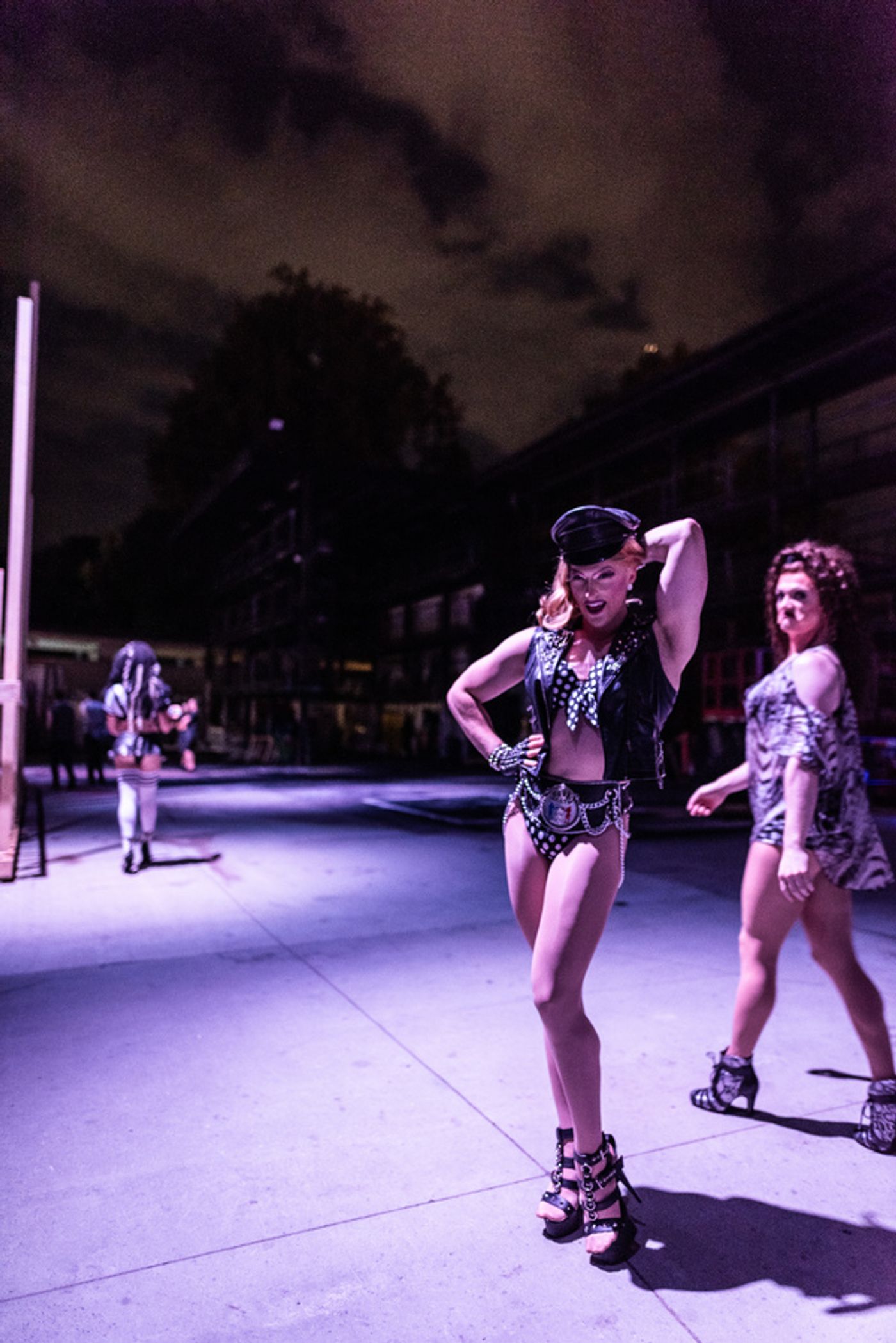 BWW Exclusive: Go Behind The Scenes of KINKY BOOTS at The Muny - Part One!  Image