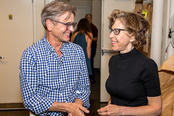 Photos: Mikhail Baryshnikov Visits FIDDLER ON THE ROOF in Yiddish — photo 4 of 7