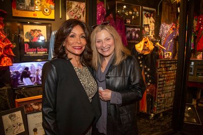 Singers Freda Payne and Roslyn Kind Photo