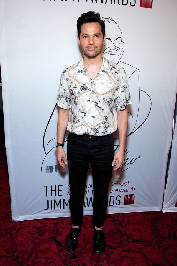 Photos: On the Red Carpet at the 2019 Jimmy Awards! — photo 13 of 58