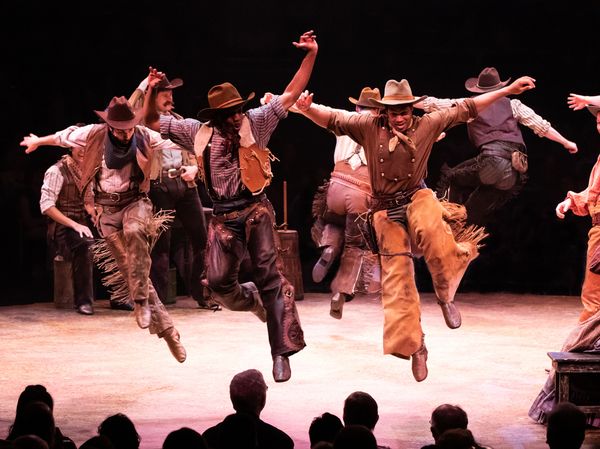 Photo Flash: OKLAHOMA at Broadway Music Circus — photo 18 of 20