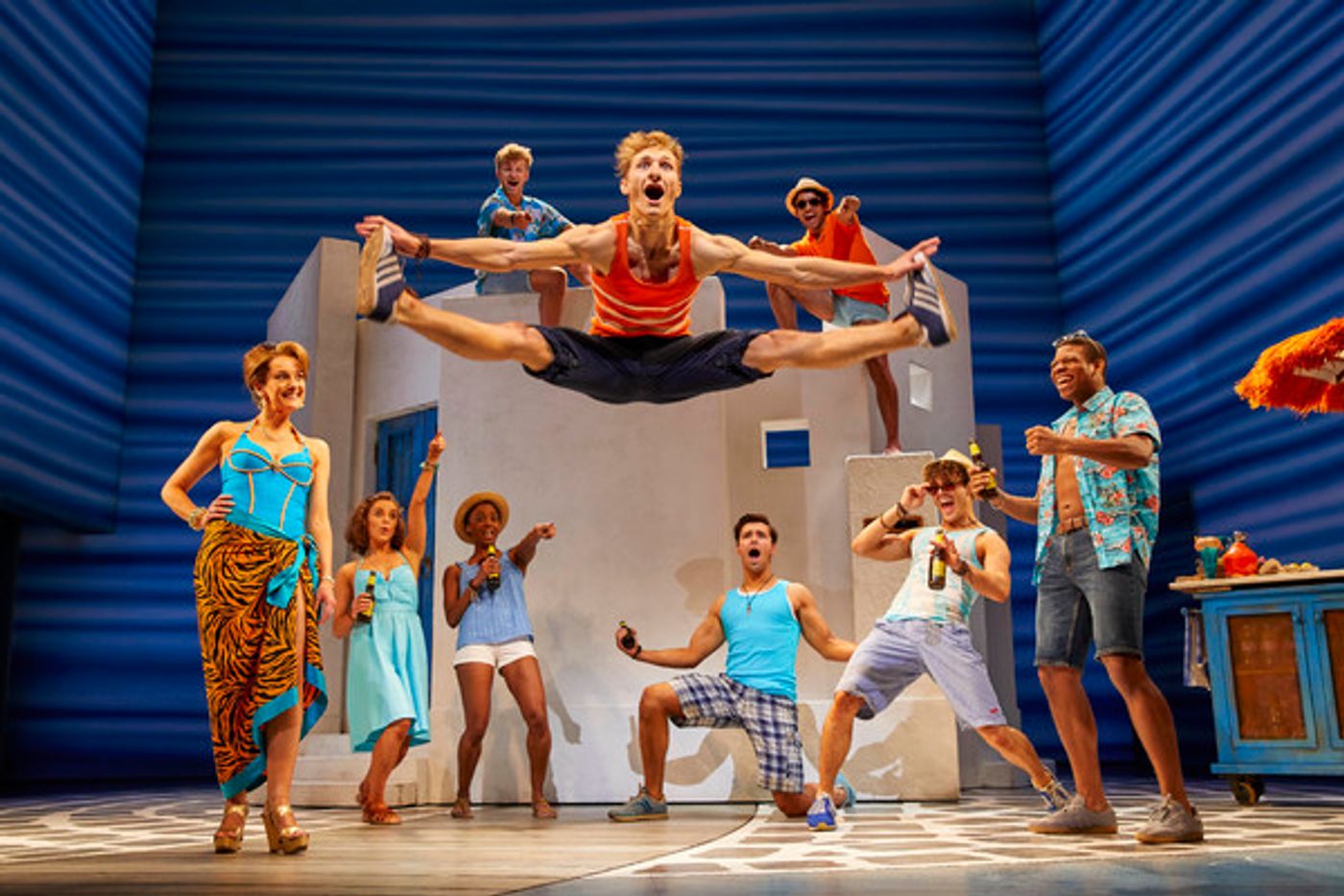 Photo Flash: First Look at the New Cast of MAMMA MIA! at Novello Theatre  Image