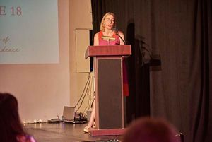 Angela Harner
 Photo