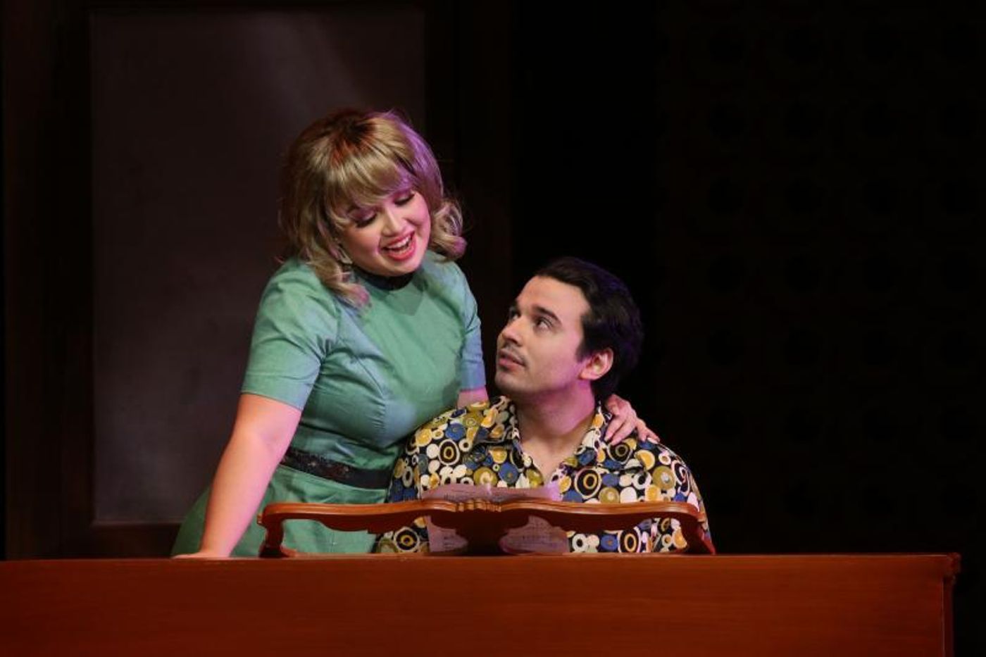 Review: BEAUTIFUL Lets the Audience Bask In the Fascinating Music of the '50s-'70s  Image