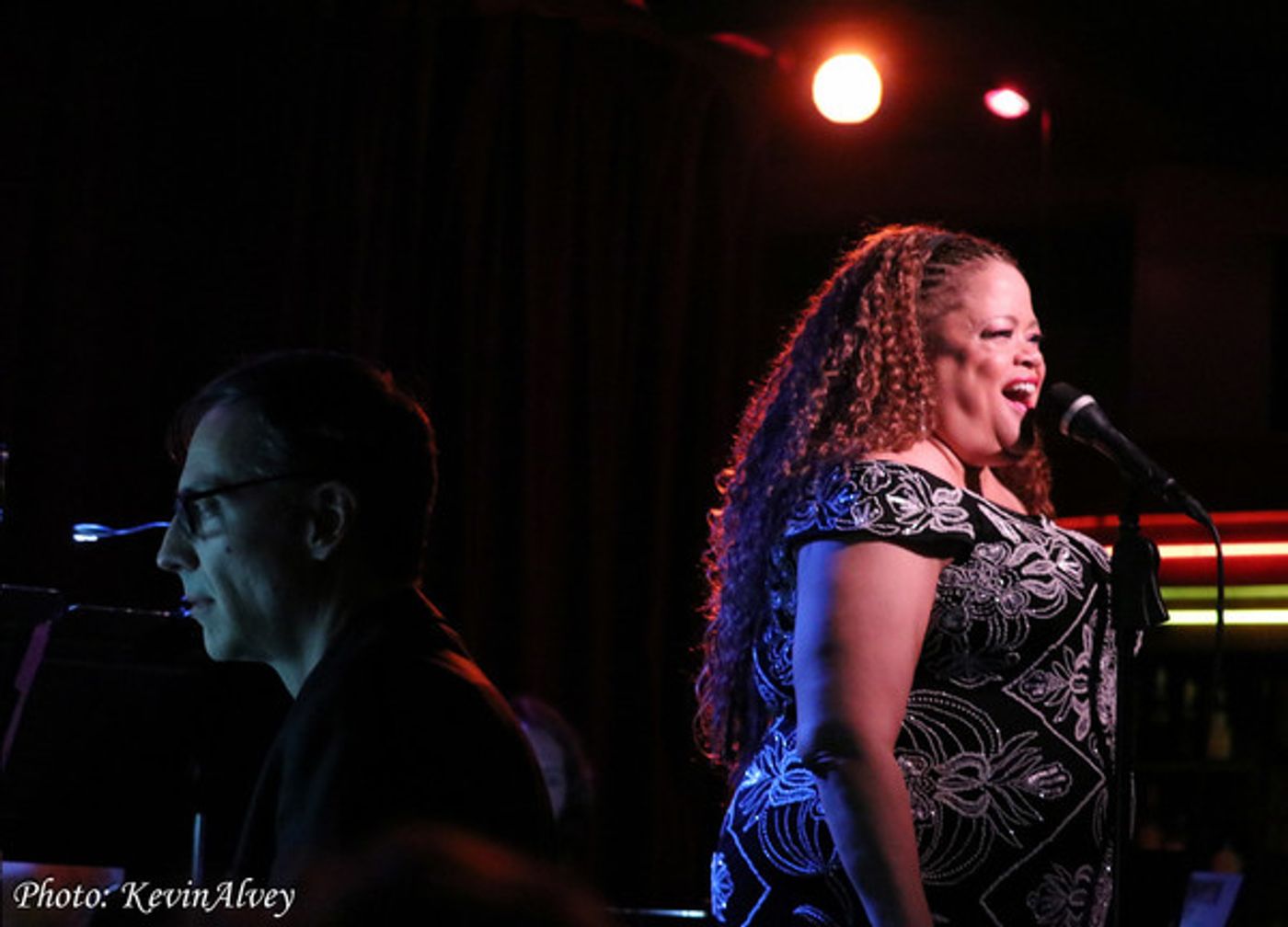 Photo Flash: Broadway at Birdland Welcomes Natalie Douglas  Image