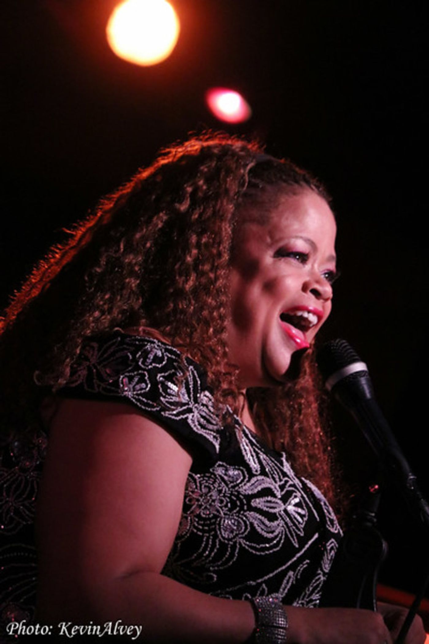 Photo Flash: Broadway at Birdland Welcomes Natalie Douglas  Image