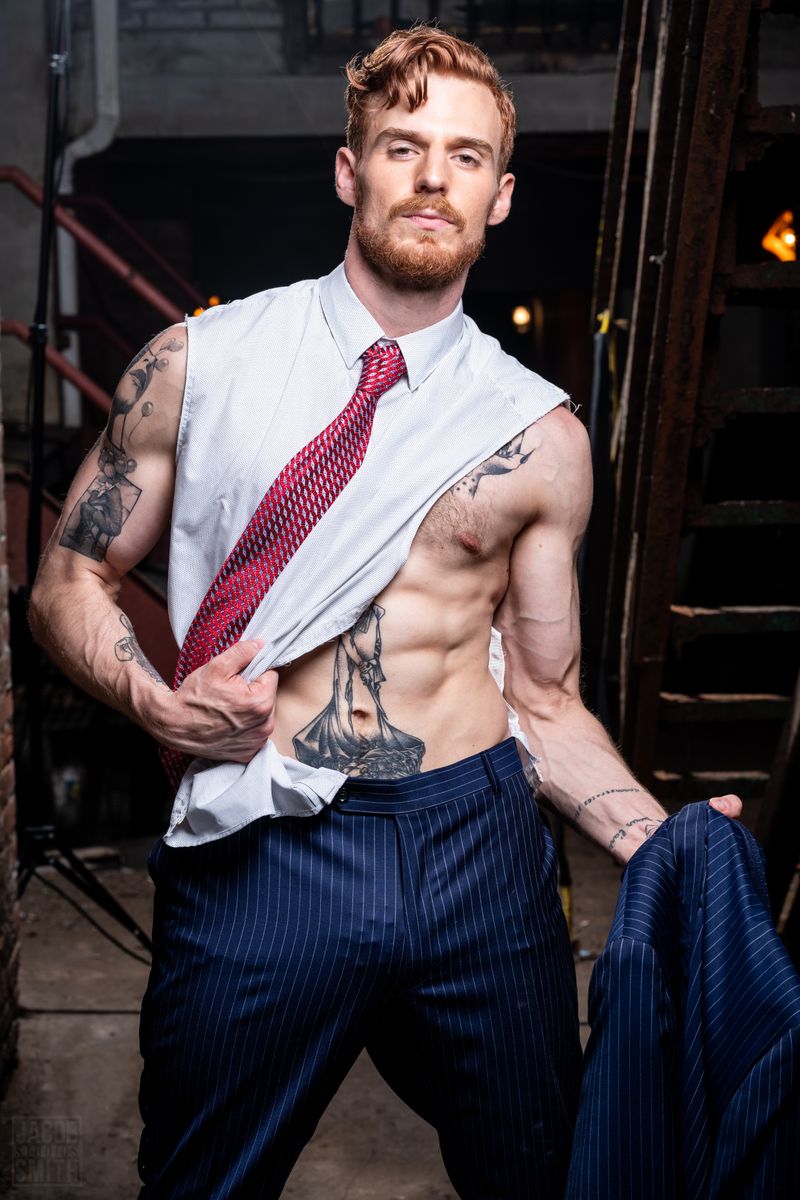 Photo Flash: Broadway Poses for Portraits Backstage at Broadway Bares! — photo 18 of 19