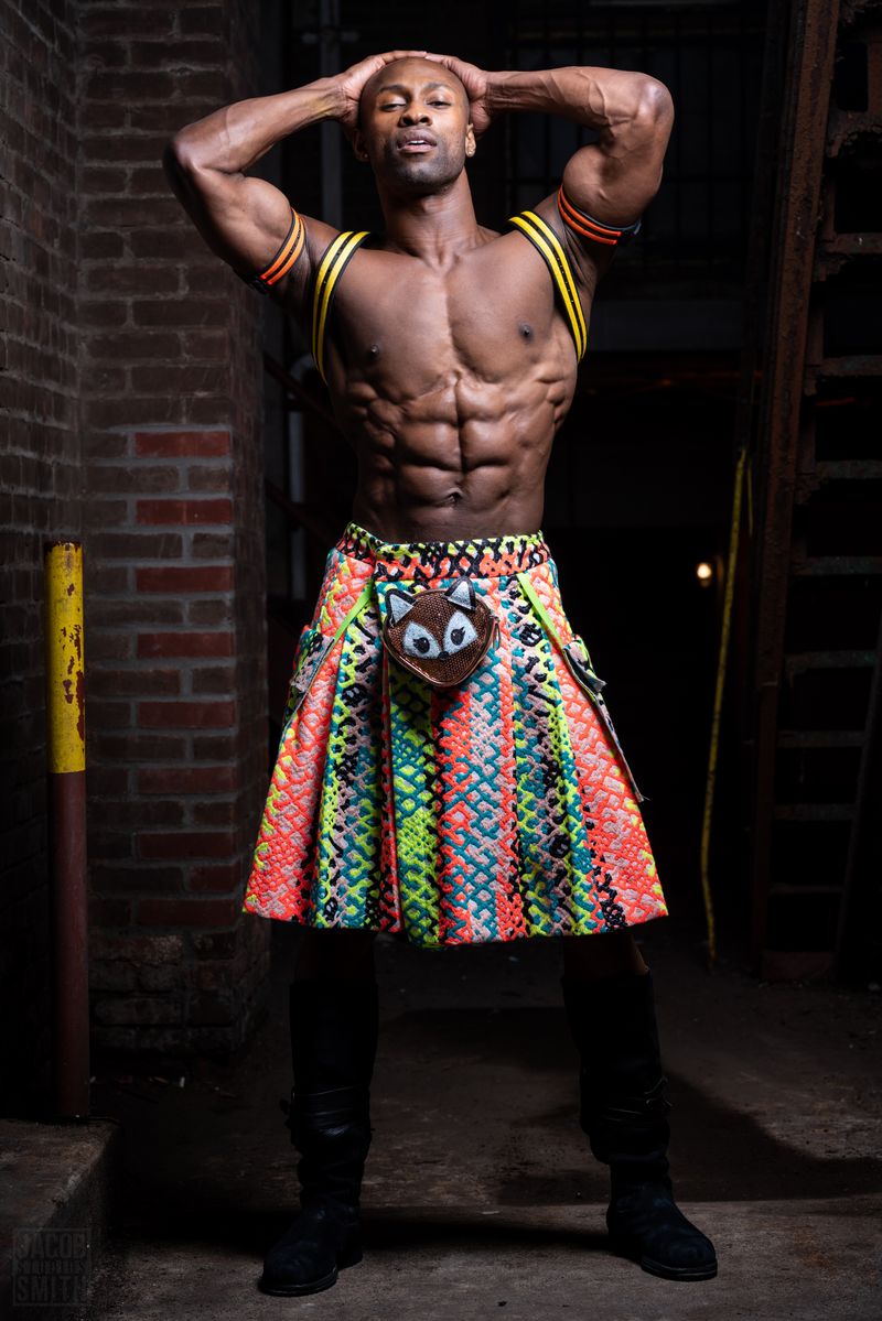 Photo Flash: Broadway Poses for Portraits Backstage at Broadway Bares! — photo 19 of 19