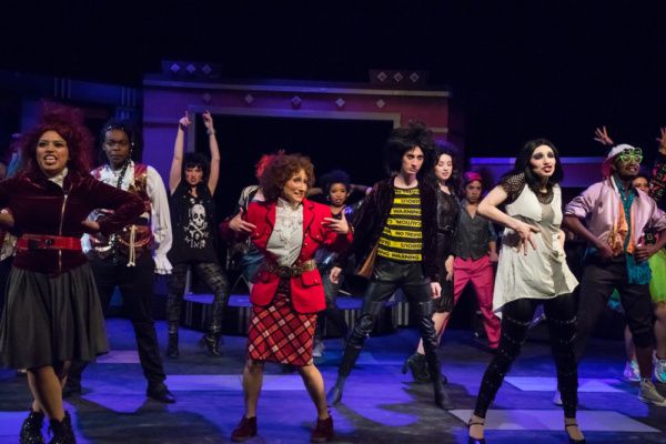 Photos: First Look at THE WEDDING SINGER at The Morgan-Wixson Mainstage — photo 10 of 14