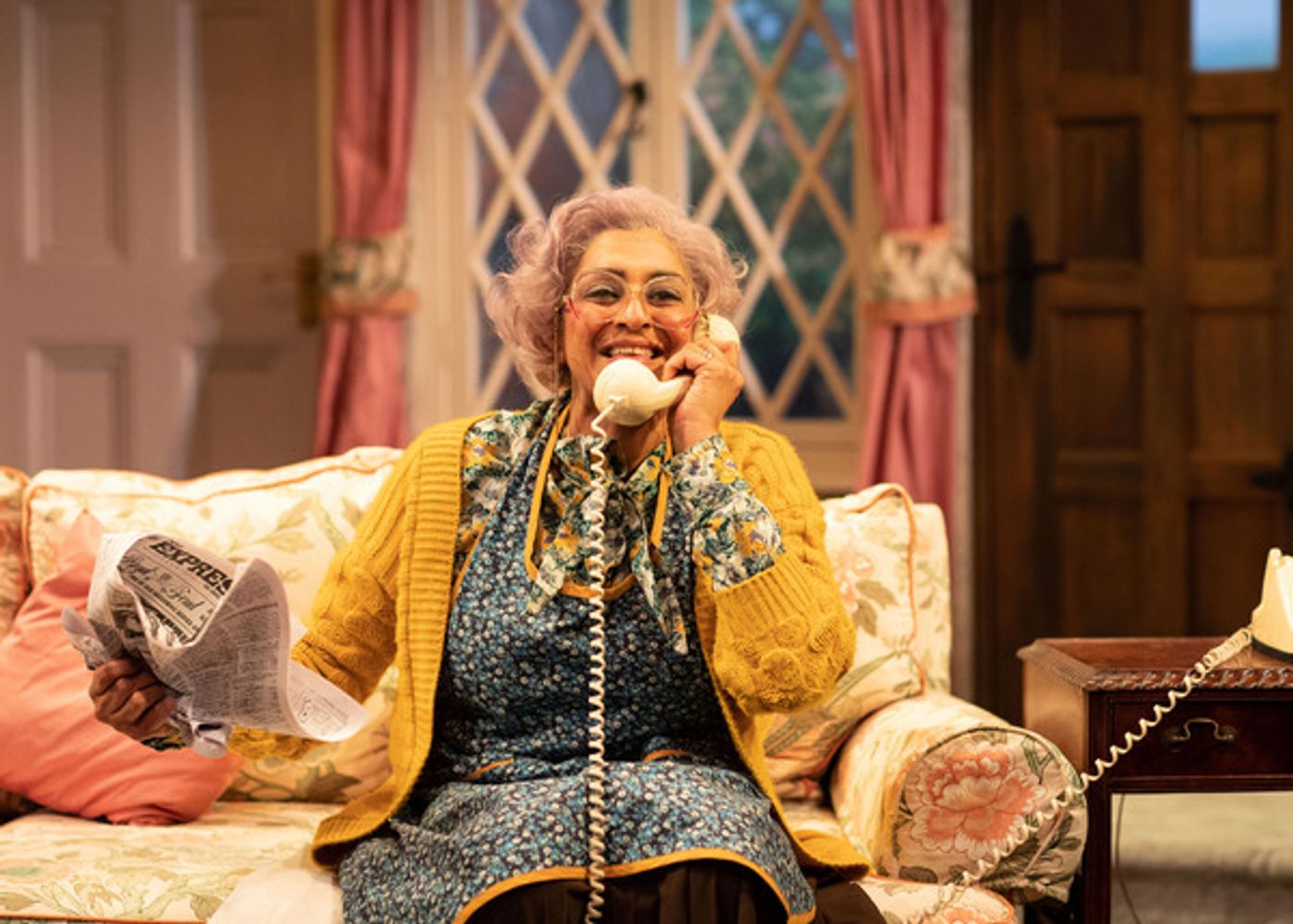 Photo Flash: First Look at NOISES OFF at the Lyric Hammersmith Theatre  Image
