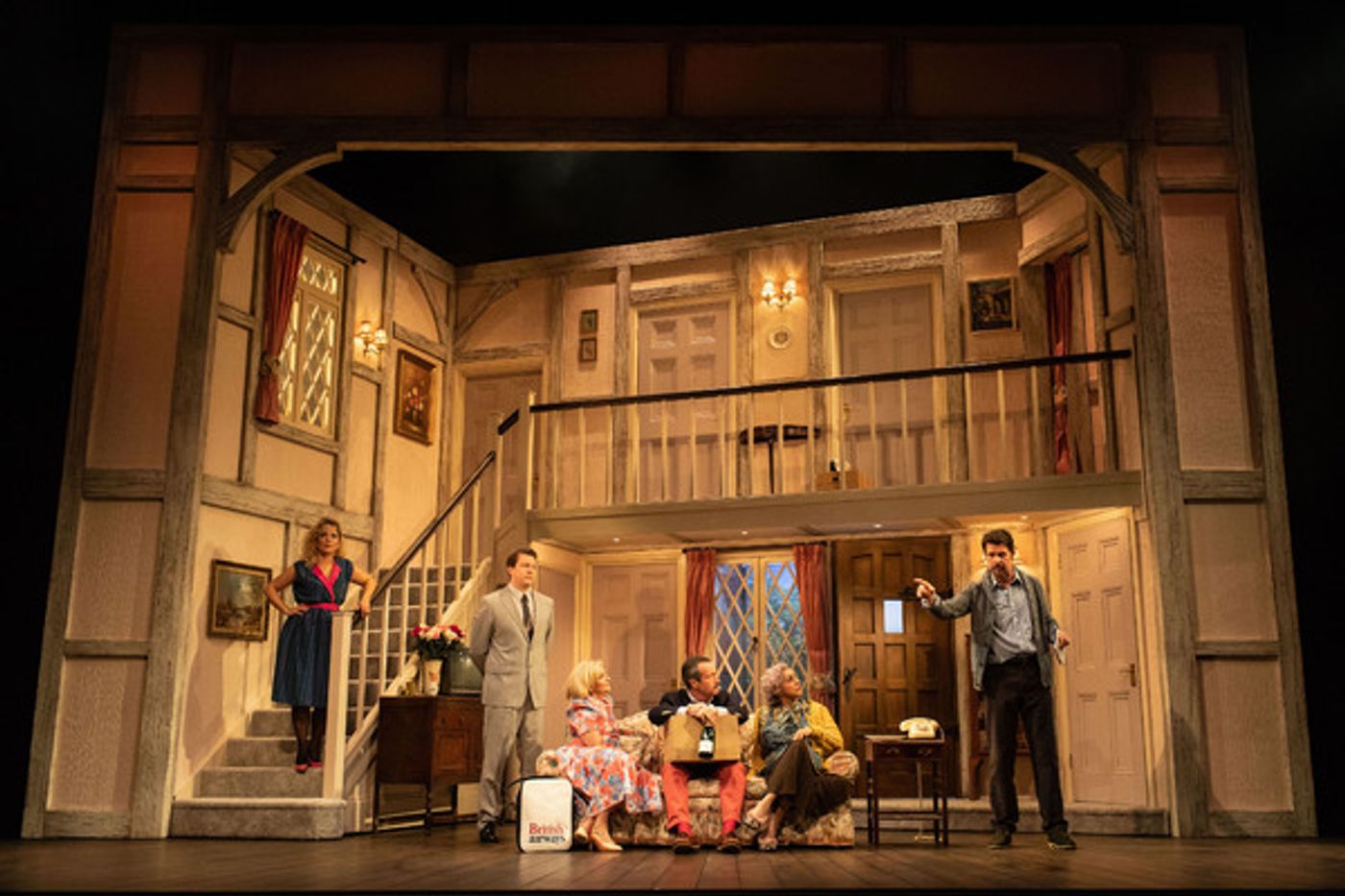 Photo Flash: First Look at NOISES OFF at the Lyric Hammersmith Theatre  Image