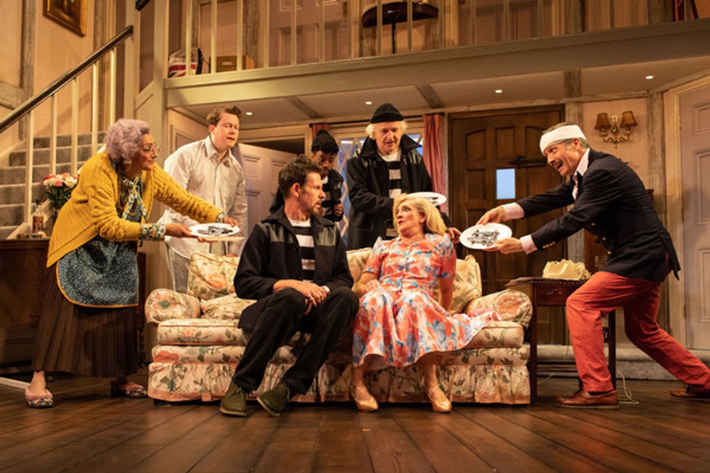 Photo Flash: First Look at NOISES OFF at the Lyric Hammersmith Theatre  Image