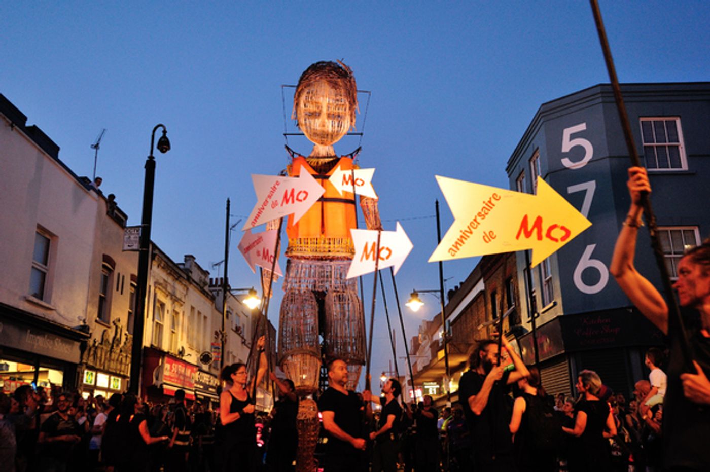 Photo Flash: Inside MO AND THE RED RIBBON's Trek Through London Photo Flash: Inside MO AND THE RED RIBBON's Trek Through London Image