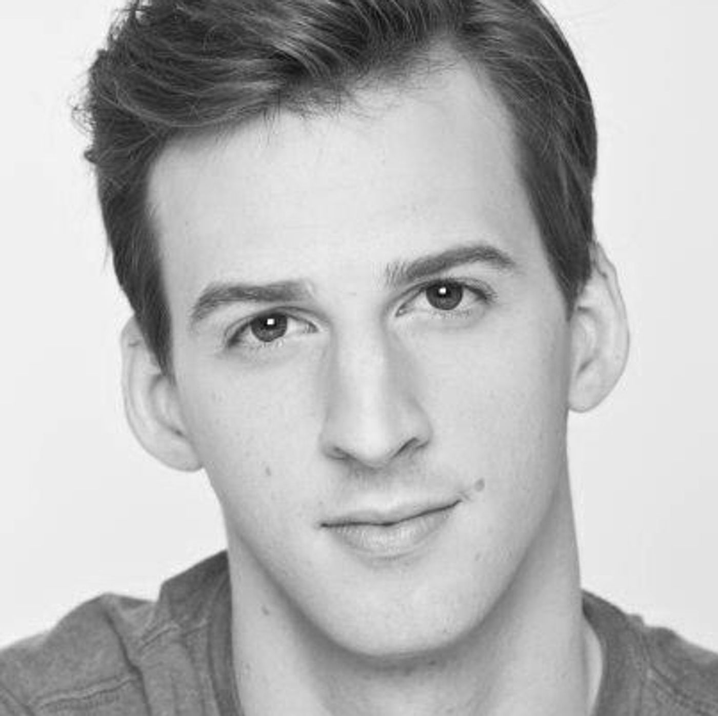 Meet the Current Cast Keeping FROZEN Cool In Summer  Image