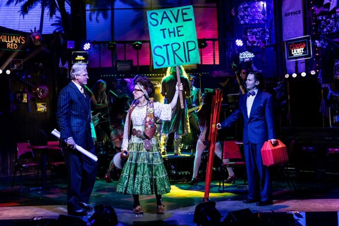 Photo Flash: ROCK OF AGES Brings the Jam Back to the Stage  Image