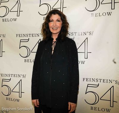 Joanna Gleason Photo