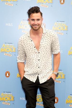 Aaron Renfree @ BroadwayWorld
Aaron Renfree Photo